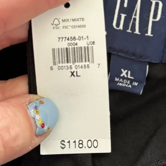 GAP Linen-Blend Embroidered Halter
Maxi Dress true black size XL NWT - Picture 10 of 10